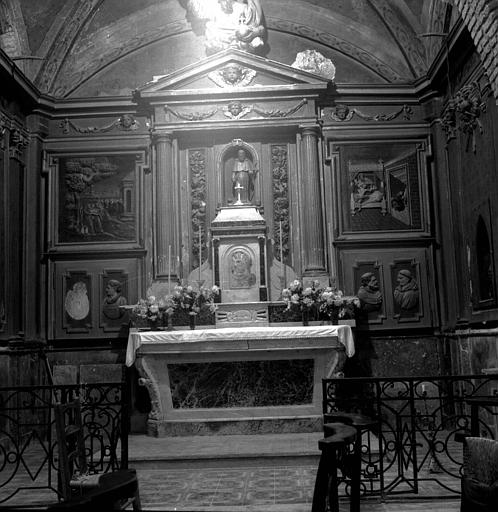 Retable et boiseries de la chapelle Saint-Antoine, ensemble