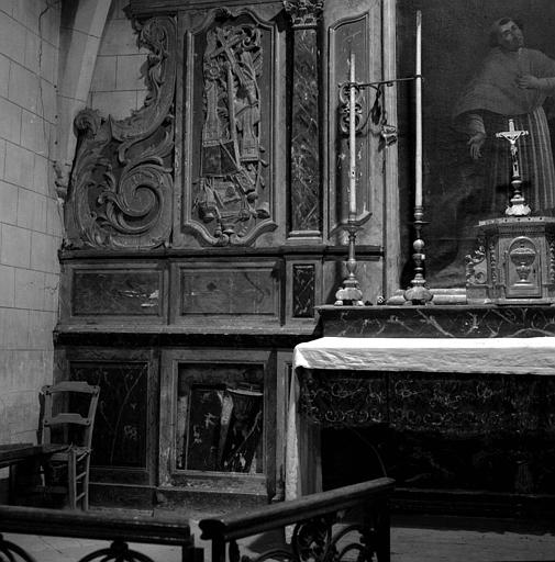 Retable en bois, provenant d'une chapelle latérale, partie gauche