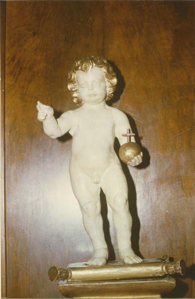 Statue, socle (statuette) : Enfant Jésus tenant le globe terrestre (l')