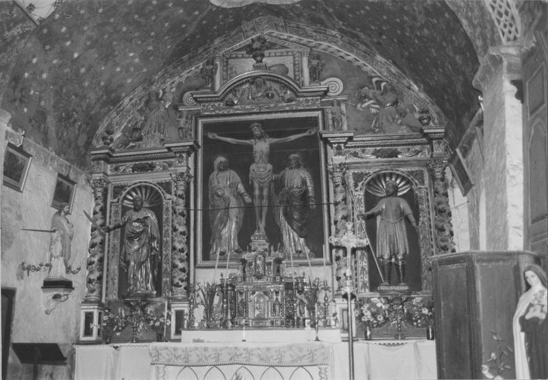 retable, tabernacle, bas-relief, deux statues du maître-autel : la Vierge et saint Jean, saint Barthélémy, saint Exupère