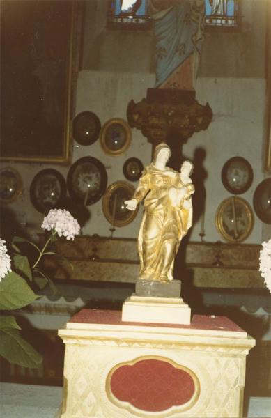statue (statuette) : Vierge à l'Enfant - © Ministère de la Culture (France), Médiathèque du patrimoine et de la photographie (objets mobiliers), tous droits réservés