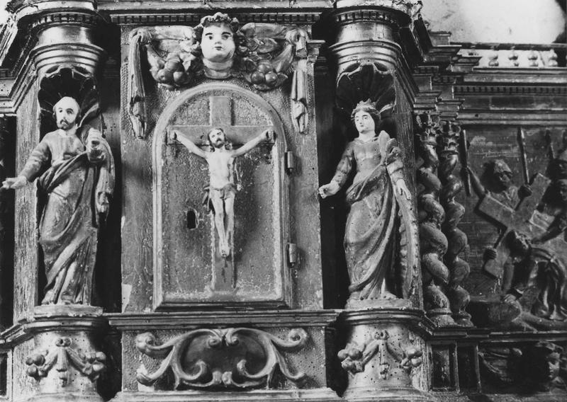 Autel, tabernacle, retable, 2 statues