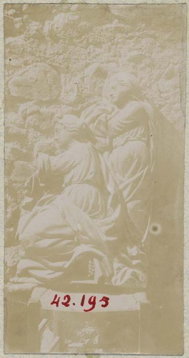 groupe sculpté : deux saintes femmes - © Ministère de la Culture (France), Médiathèque du patrimoine et de la photographie, diffusion GrandPalaisRmn Photo