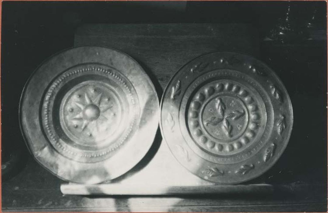 deux plats de quête - © Ministère de la Culture (France), Médiathèque du patrimoine et de la photographie, diffusion GrandPalaisRmn Photo