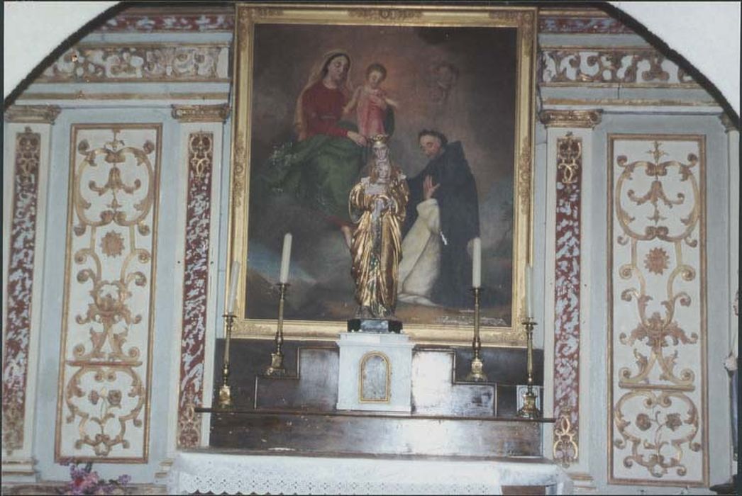 retable, tabernacle, quatre chandeliers et deux candélabres