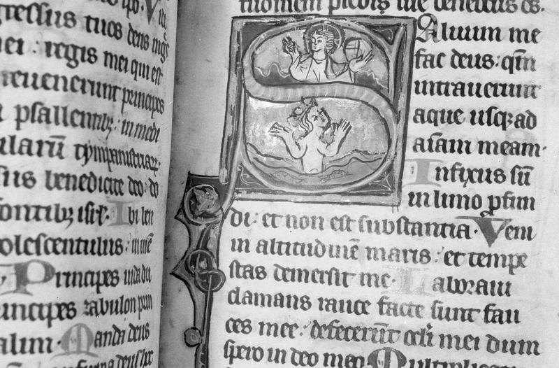 Manuscrit : bréviaire, lettrine historiée S représentant David sauvé des eaux (supposé) (état après restauration de 1965)