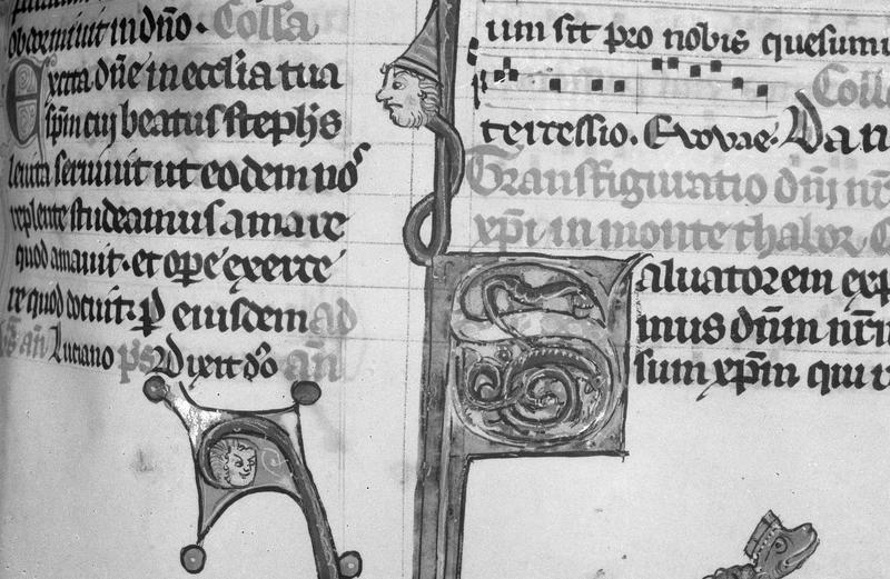 Manuscrit : bréviaire, lettrine S ornée d'un serpent (état après restauration de 1965)