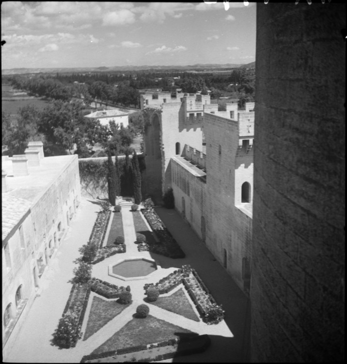 Cour intérieure et jardins