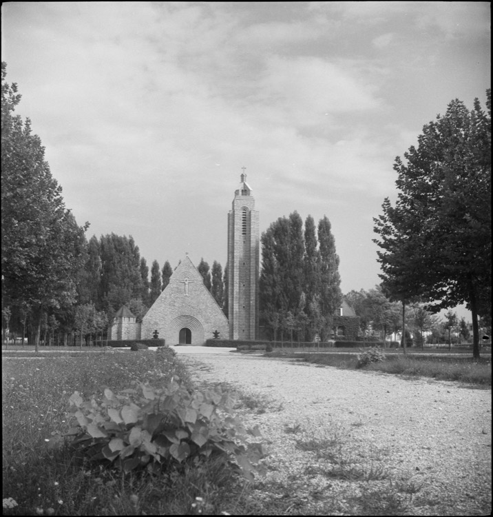 Église Sainte-Anne : ensemble ouest