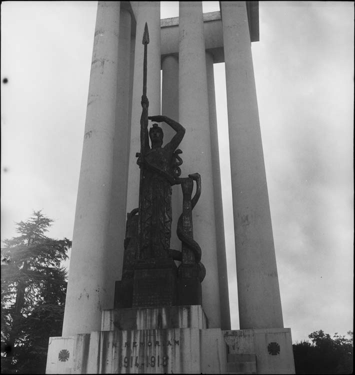 Statue représentant la France