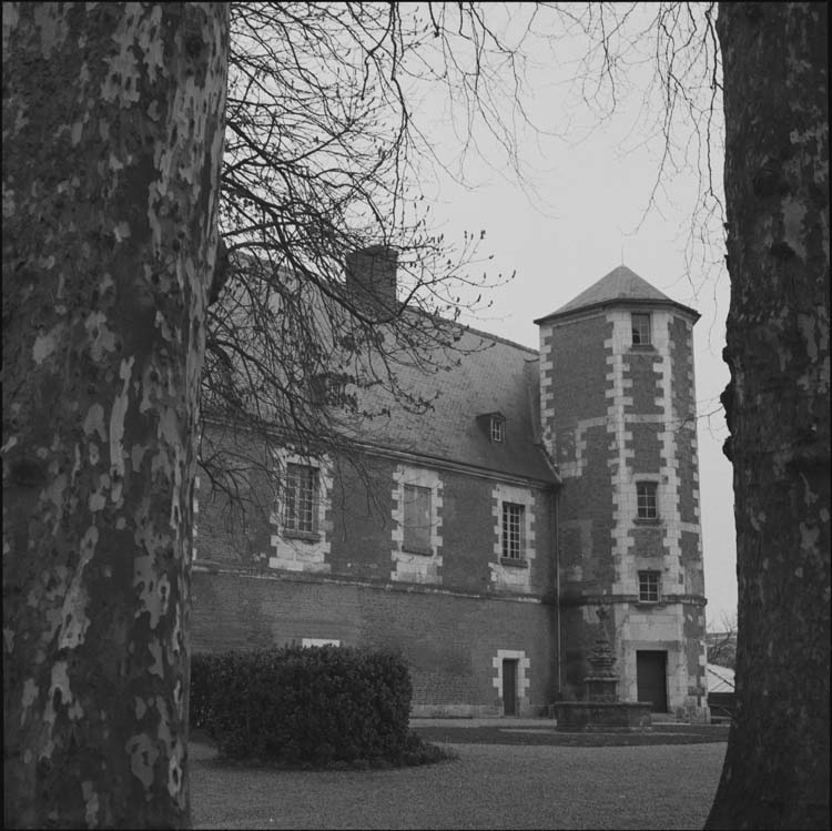 Logis, tour d’escalier ouest