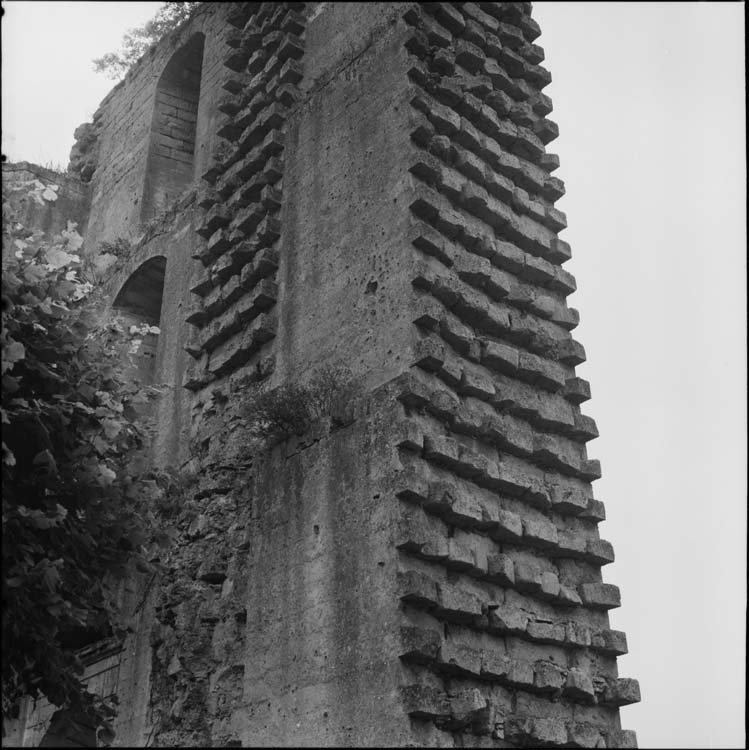 Enceinte, vue intérieure, détail