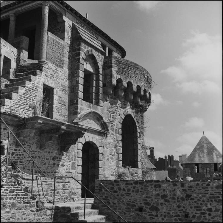 Tour de Coigny, côté cour