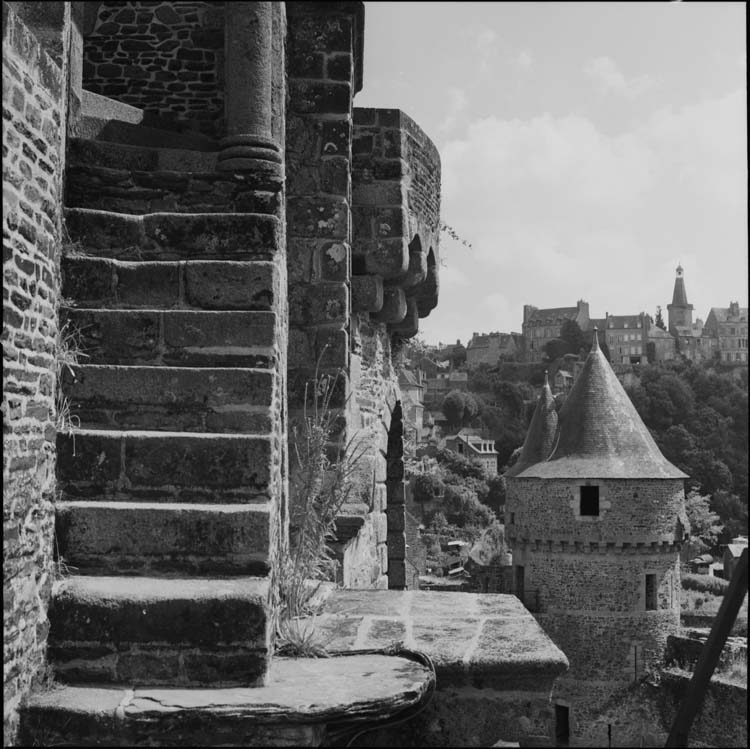 Tour Guémaduc et ville vues de la tour de la chapelle