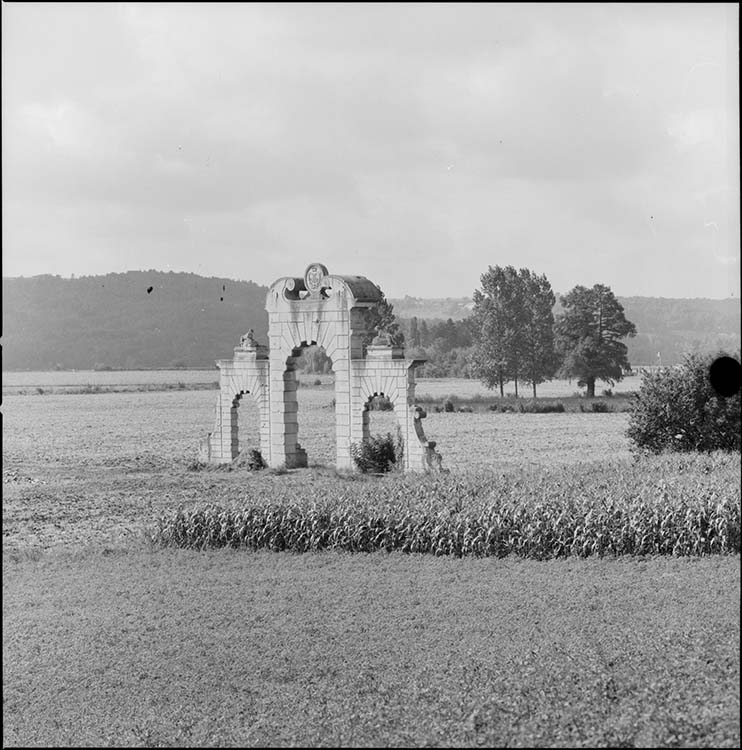 Portail monumental