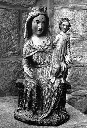 Statue en bois polychrome de la Vierge à l'Enfant