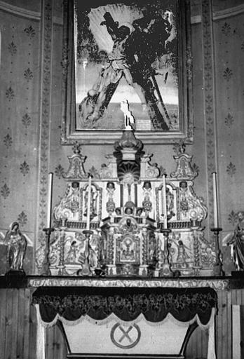 Maître-autel et retable tabernacle, en bois sculpté