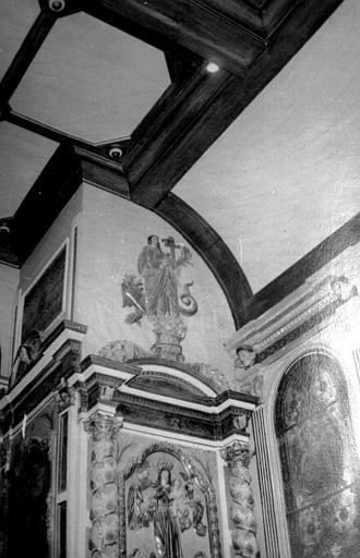 Retable latéral sud, partie supérieure