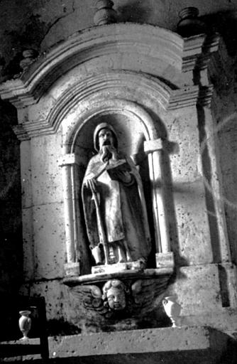 Retable avec statue de saint Antoine, en pierre