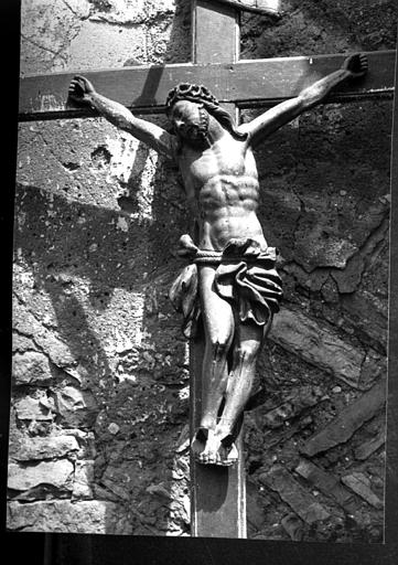 Statue du Christ en Croix - © Ministère de la Culture (France), Médiathèque du patrimoine et de la photographie, diffusion RMN-GP