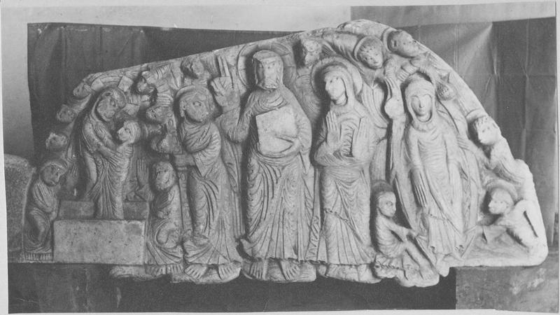 tympan : la Résurrection, l'Assomption de la Vierge, Christ en majesté (le), vue générale