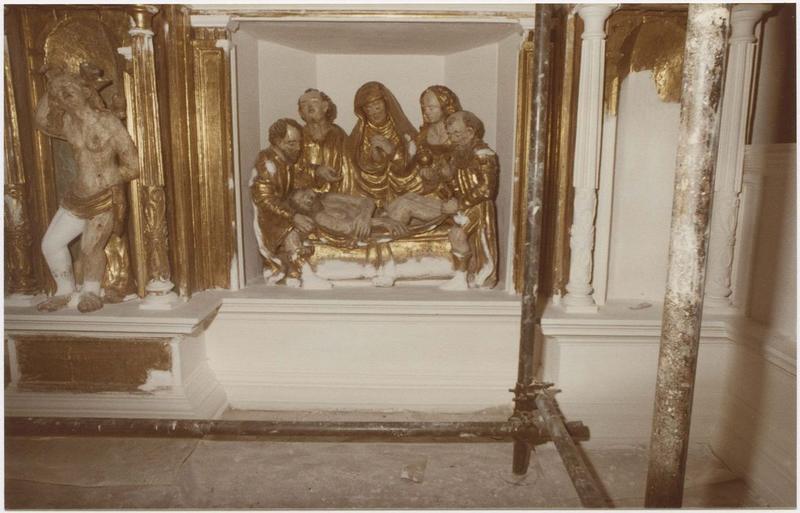 groupe sculpté : Mise au Tombeau, vue générale