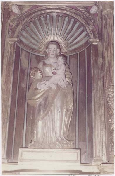 statue : Vierge à l'enfant, vue générale