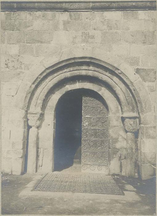 vantaux, pentures - © Ministère de la Culture (France), Médiathèque du patrimoine et de la photographie, diffusion RMN-GP