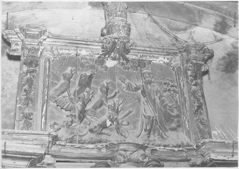 bas relief :  Tribulations diaboliques, détail