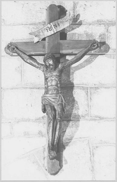 statue : Christ en croix, vue générale - © Ministère de la Culture (France), Médiathèque du patrimoine et de la photographie, diffusion RMN-GP
