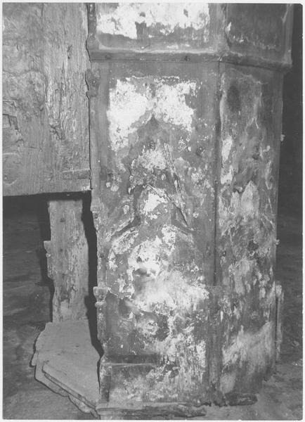 Tabernacle style gothique, détail