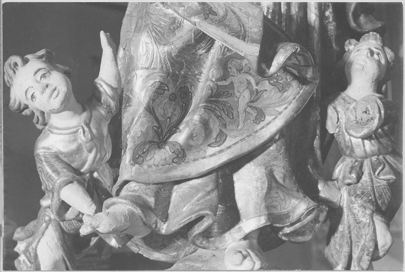 statue dite Notre-Dame-des-Anges : Vierge à l'Enfant, détail - © Ministère de la Culture (France), Médiathèque du patrimoine et de la photographie, diffusion RMN-GP