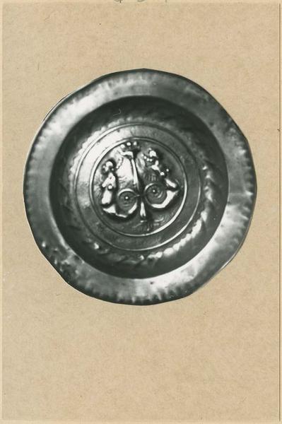 plat de quête, vue générale - © Ministère de la Culture (France), Médiathèque du patrimoine et de la photographie, diffusion RMN-GP
