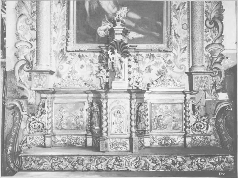 gradin, tabernacle, bas-reliefs : Visitation, Annonciation, vue générale - © Ministère de la Culture (France), Médiathèque du patrimoine et de la photographie, diffusion RMN-GP