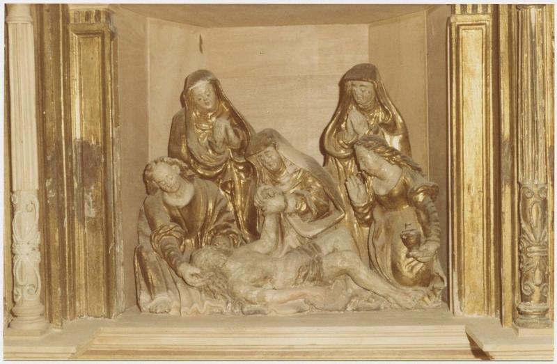 groupe sculpté : Descente de Croix, vue générale