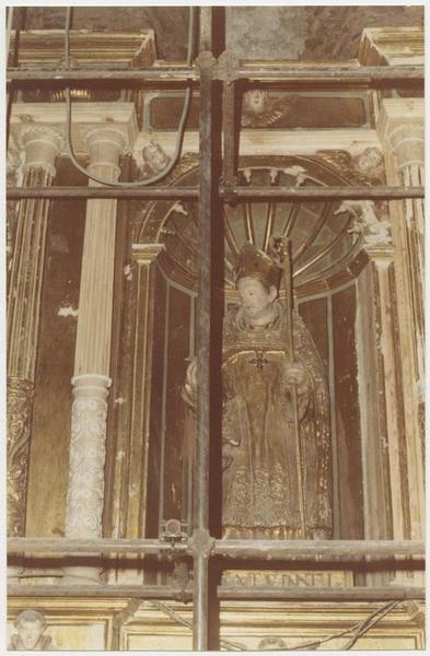 retable du maître-autel, statue : saint Valentinien, vue générale