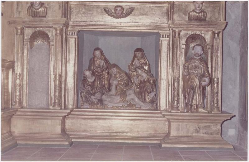 groupe sculpté : Descente de Croix, vue générale
