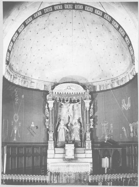 statue : Christ en croix, vue générale - © Ministère de la Culture (France), Médiathèque du patrimoine et de la photographie, diffusion RMN-GP