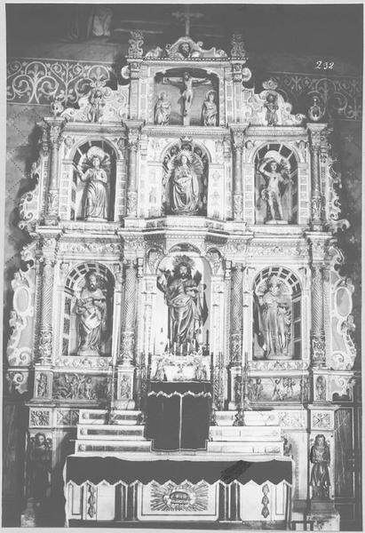 retable du maître-autel, dédié à saint Félix, statues, vue générale - © Ministère de la Culture (France), Médiathèque du patrimoine et de la photographie, diffusion RMN-GP