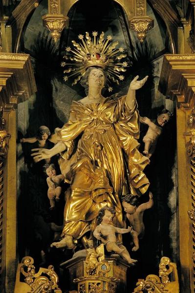 retable du maître-autel : le Triomphe de la Vierge