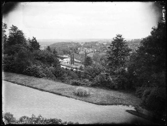 Vue éloignée sur le parc