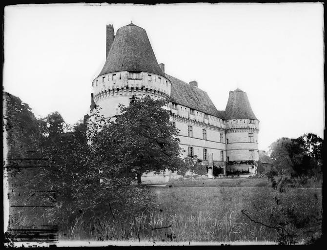 Façade principale sur parc