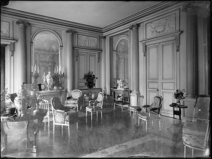 Intérieur : décoration d'un salon