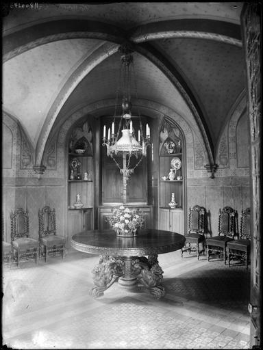 Intérieur : salle à manger