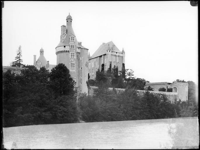 Tour Saint-Jean et donjon