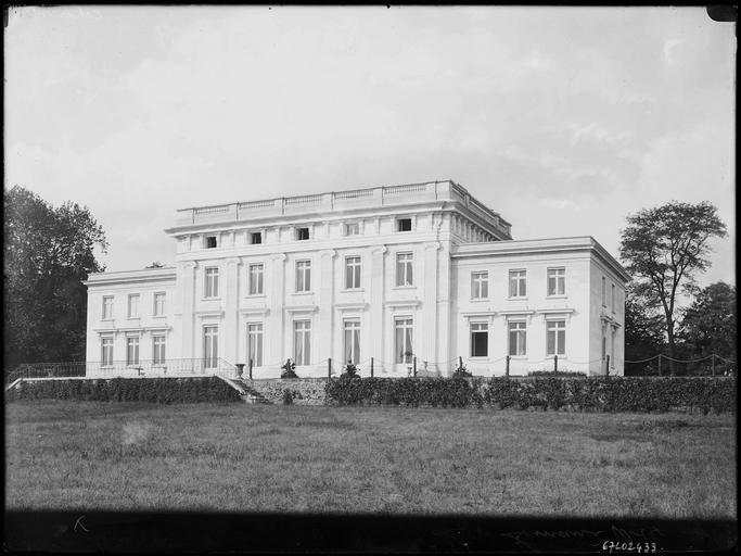 Façade sur parc