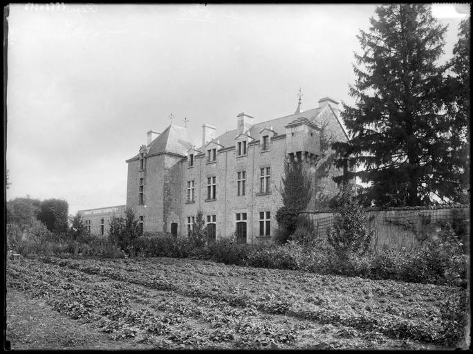 Façade sur potager