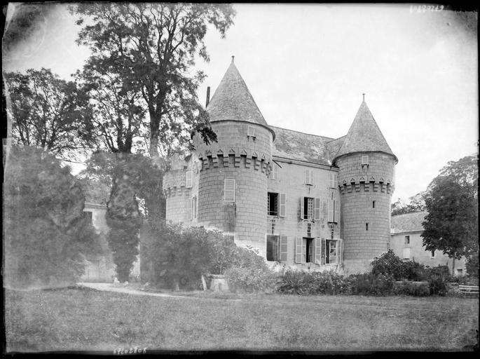 Châtelet d'entrée