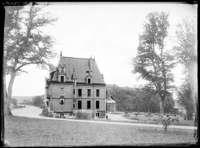 Ensemble sur parc, allée