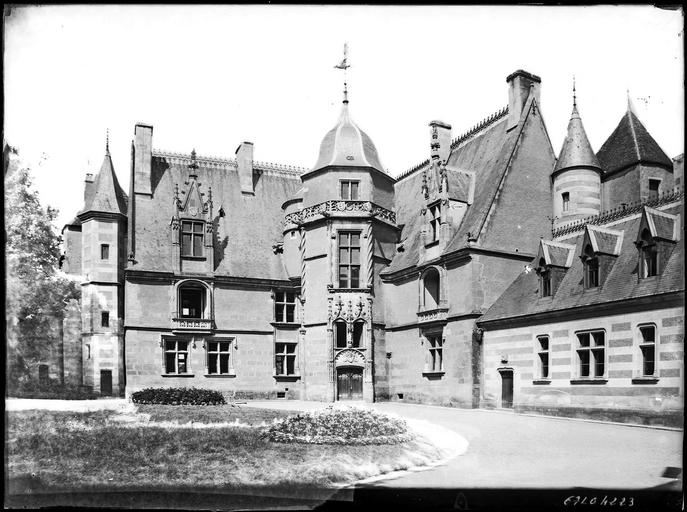 Façades sur cour d'honneur